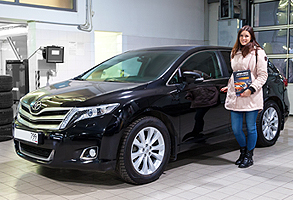 Toyota Venza 2013 г.в. - 2.7А 4WD - 94 000 км пробег